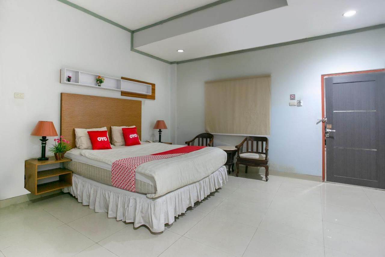 Oyo 3031 Hotel Regenerasi Banjarmasin Kültér fotó