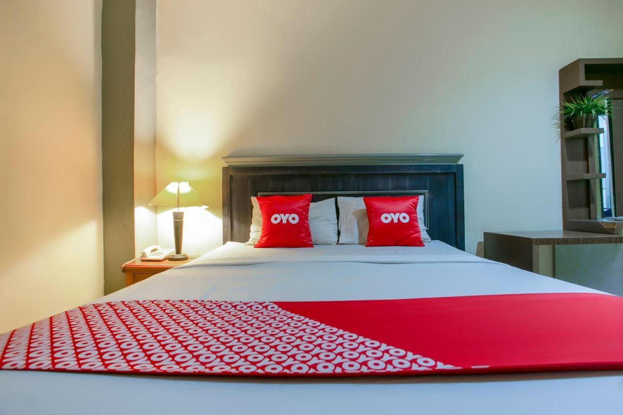 Oyo 3031 Hotel Regenerasi Banjarmasin Kültér fotó